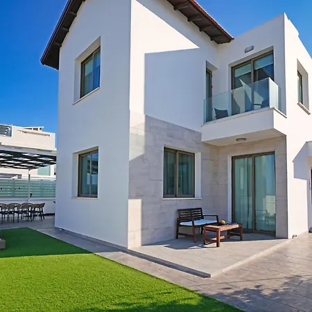 Villa Jasmin - 4bed With Private Pool Paralimni