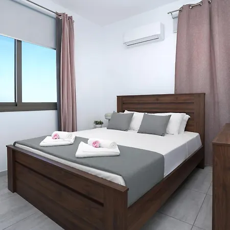 Jasmin - 4bed With Private Pool Παραλίμνι