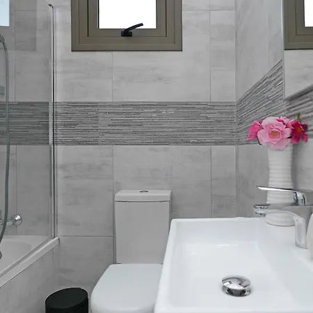 Jasmin - 4bed With Private Pool Вилла Паралимни