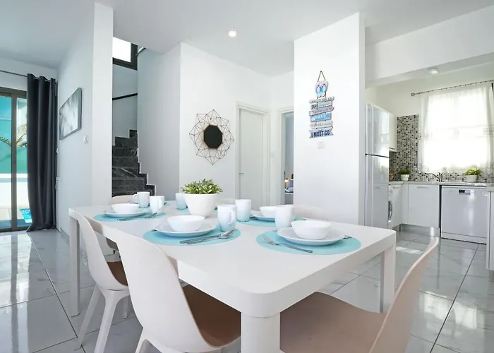 Jasmin - 4bed With Private Pool