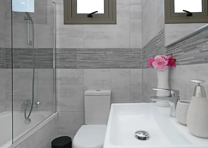 Jasmin - 4bed With Private Pool Villa Paralímni